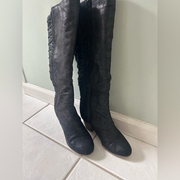 Fergie Black Mid-Calf Heeled Boots with Stacked Heel - Picture 3 of 8